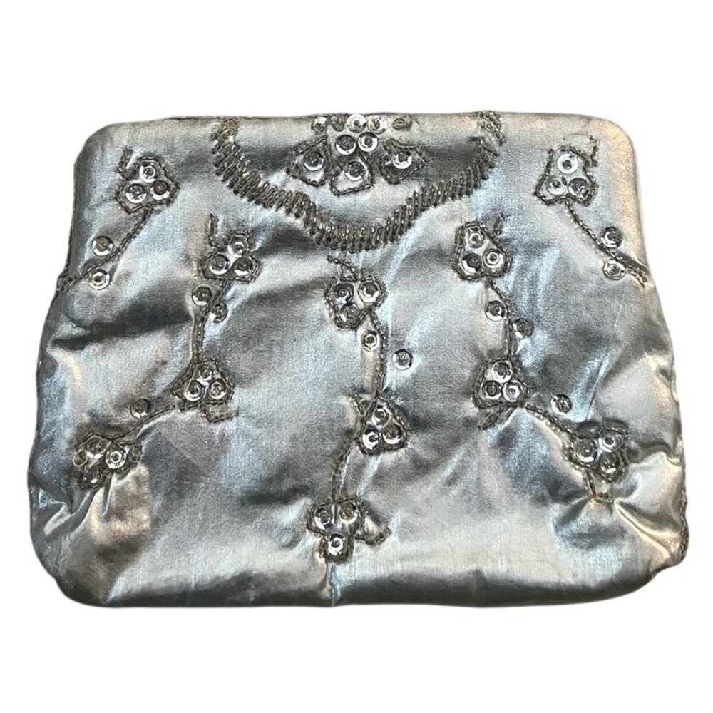 Vintage 1960s Bon Soir Beaded Evening Clutch Purse Silver Made in Japan‎